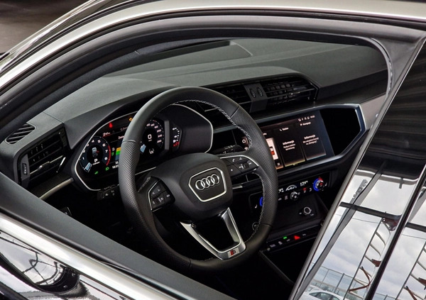 Audi Q3 Sportback cena 240700 przebieg: 10, rok produkcji 2024 z Łęknica małe 781